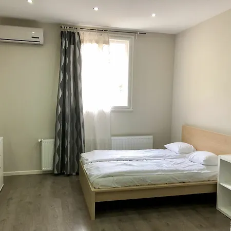 Flatiron Premium Apartment