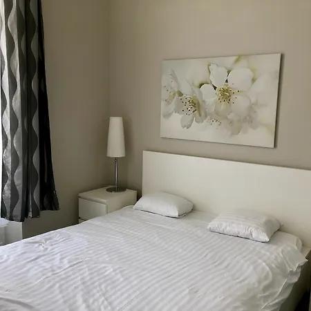 Flatiron Premium * Budapest