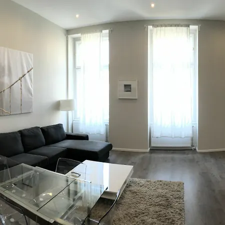 Flatiron Premium * Budapest